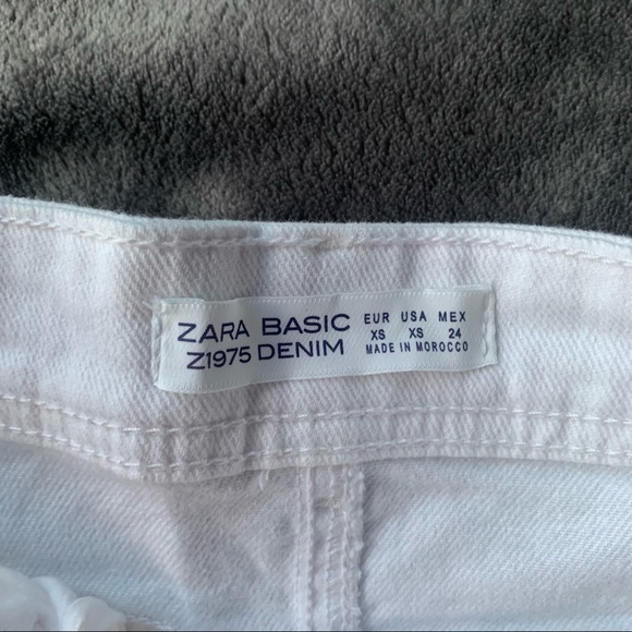 NWT Zara Basic Distressed Denim Skirt - Picture 6 of 6